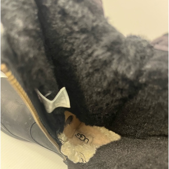 UGG SUVI WATERPROOF COLD RATED -32C/-26F SUEDE BOOTS BLACK US 6 /UK 4.5/EU 37 - Picture 13 of 15